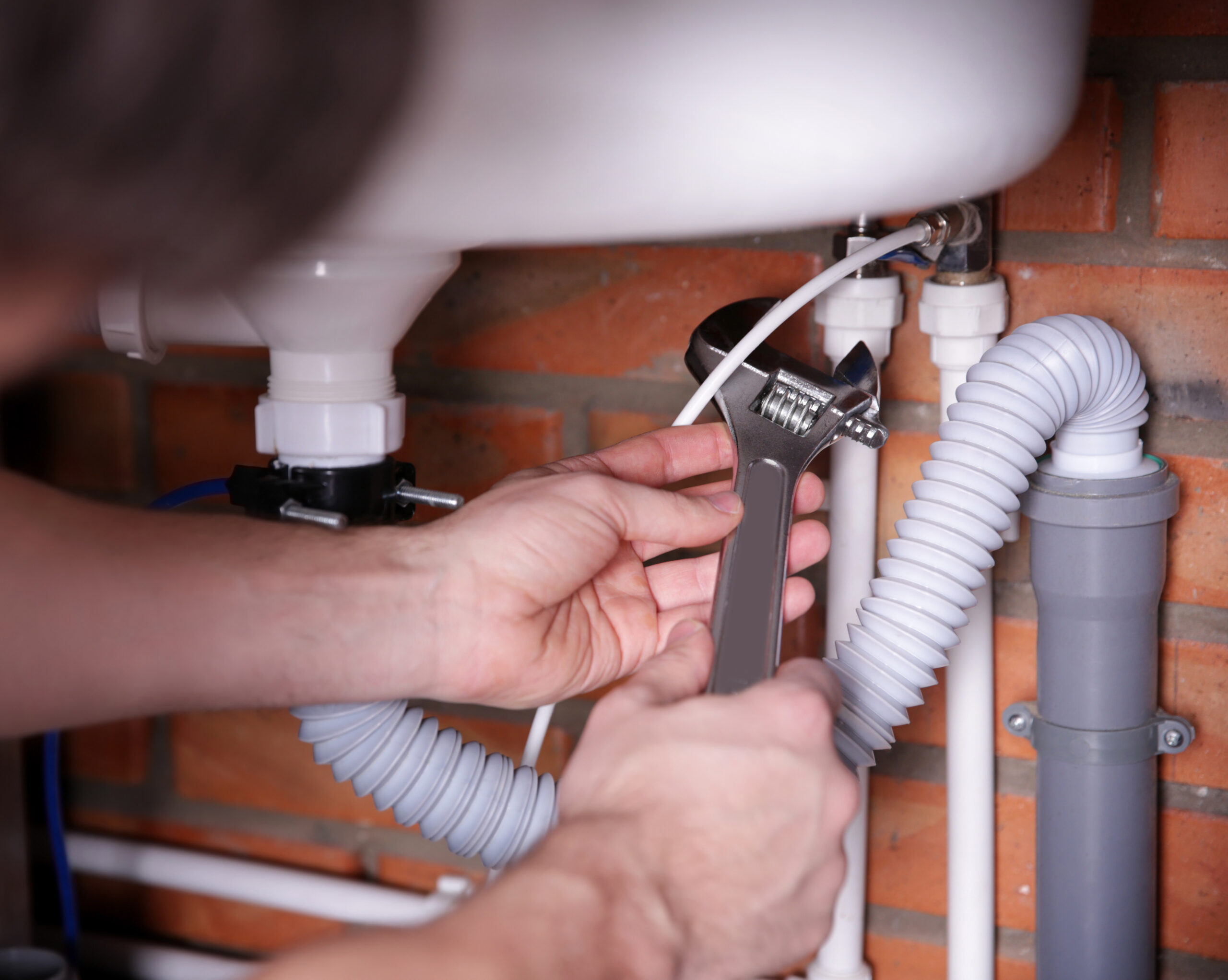 fixing sink pipe